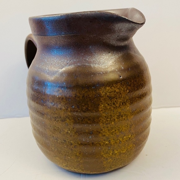 STUDIO pottery pitcher jug brown signed ribbed glazed small vase - Picture 6 of 12